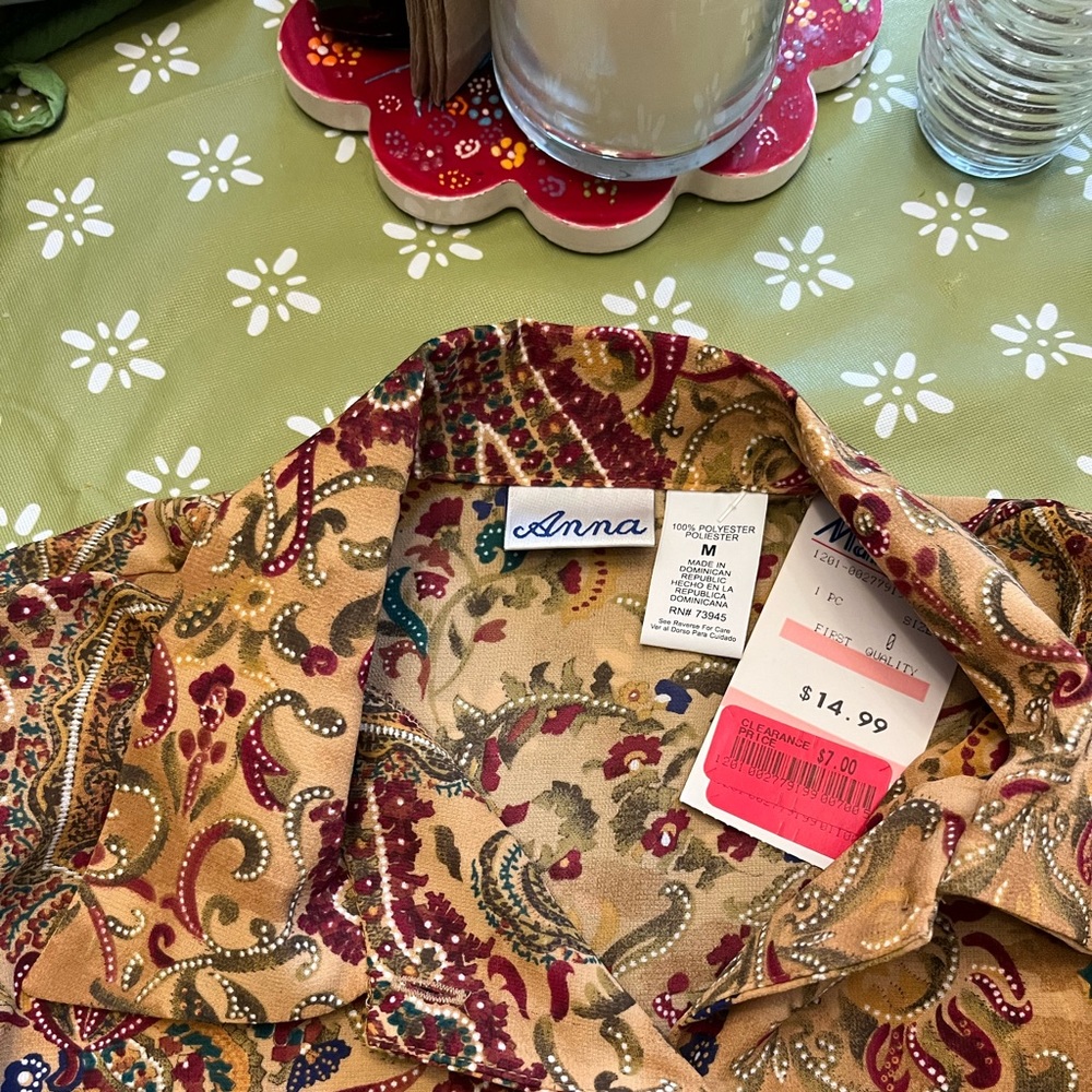 Womens blouse size med